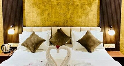 Shubh Laxmi Residence Room Type - PREMIUM ROOM