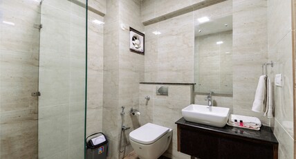 Hotel Ashish Palace Room Type - Deluxe Room