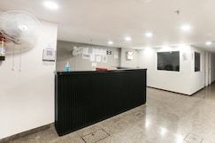 Super Townhouse Dilshad Garden Near Dilshad Garden Metro Station