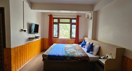 Hotel Totola Residency Room Type - Super Deluxe Room