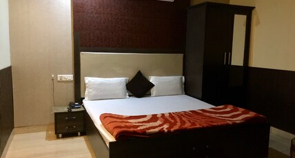 Hotel India Ludhiana Room Type - Super Deluxe AC Room Hotel India Ludhiana Room Type - Super Deluxe AC Room