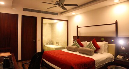 Gateway Varkala Room Type - Premium Sea view Suite