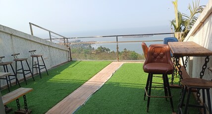 Sea Deck Apartment Room Type - 301 Seadeck Apartment Large Balcony
