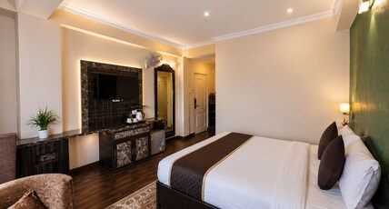 Hotel Aachman Regency  Room Type - Luxury Room With Personal Balcony