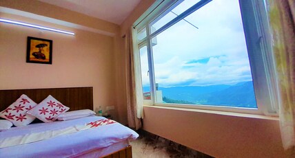Mountain and peace Room Type - Deluxe room