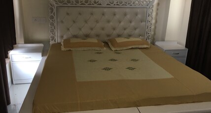 Valley View Barog Room Type - Bedroom 3