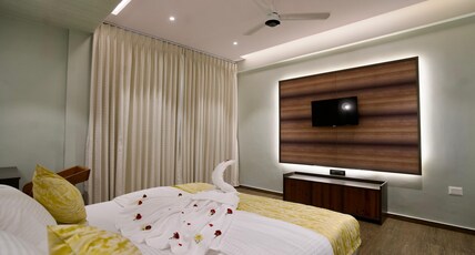 Bhumiputra Stays Room Type - Deluxe Room