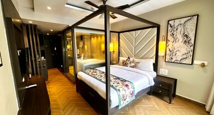 De Grand Riviera Room Type - Opulent (Jacuzzi) Room