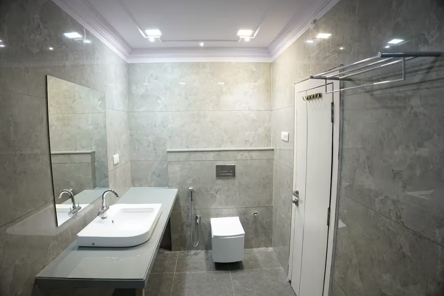 Antra Guest House - Tap to explore photos