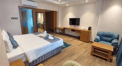 Pipul Padmaja Beach Inn(20 mtr from Sea Beach) Room Type - Club Premium Room