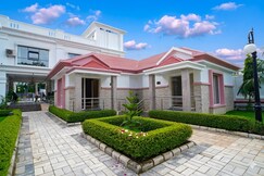 Unique Holiday Resort