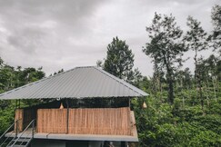 Rolling Mists Premium Pool Villa