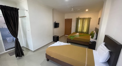 Palm Tree Inn Room Type - Super Deluxe Room Ac Palm Tree Inn Room Type - Super Deluxe Room Ac