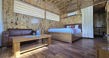 The Hillside Room Type - Premium Room