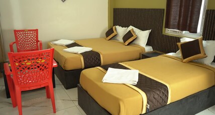 Hotel Dhanalakshmi Elite Room Type - Deluxe Triple Bed Room (AC)