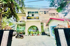 Address of Green View Inn Stay