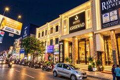 Hotel Ashirwad and Banquets @ 5 Mins from Railway Station