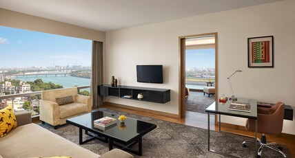 Hyatt Regency Ahmedabad Room Type - REGENCY EXECUTIVE SUITE