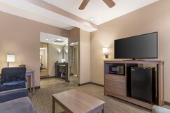 Best Western Plus Landing View Inn & Suites