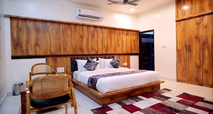 The Grand Hotel Room Type - Suite Room