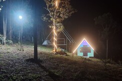 ROCKTOP CAMPERS
