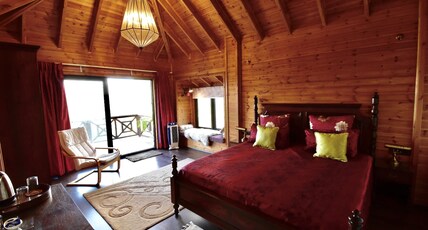 Avaas Bed & Breakfast | Rooms & Cottages Room Type - FF East