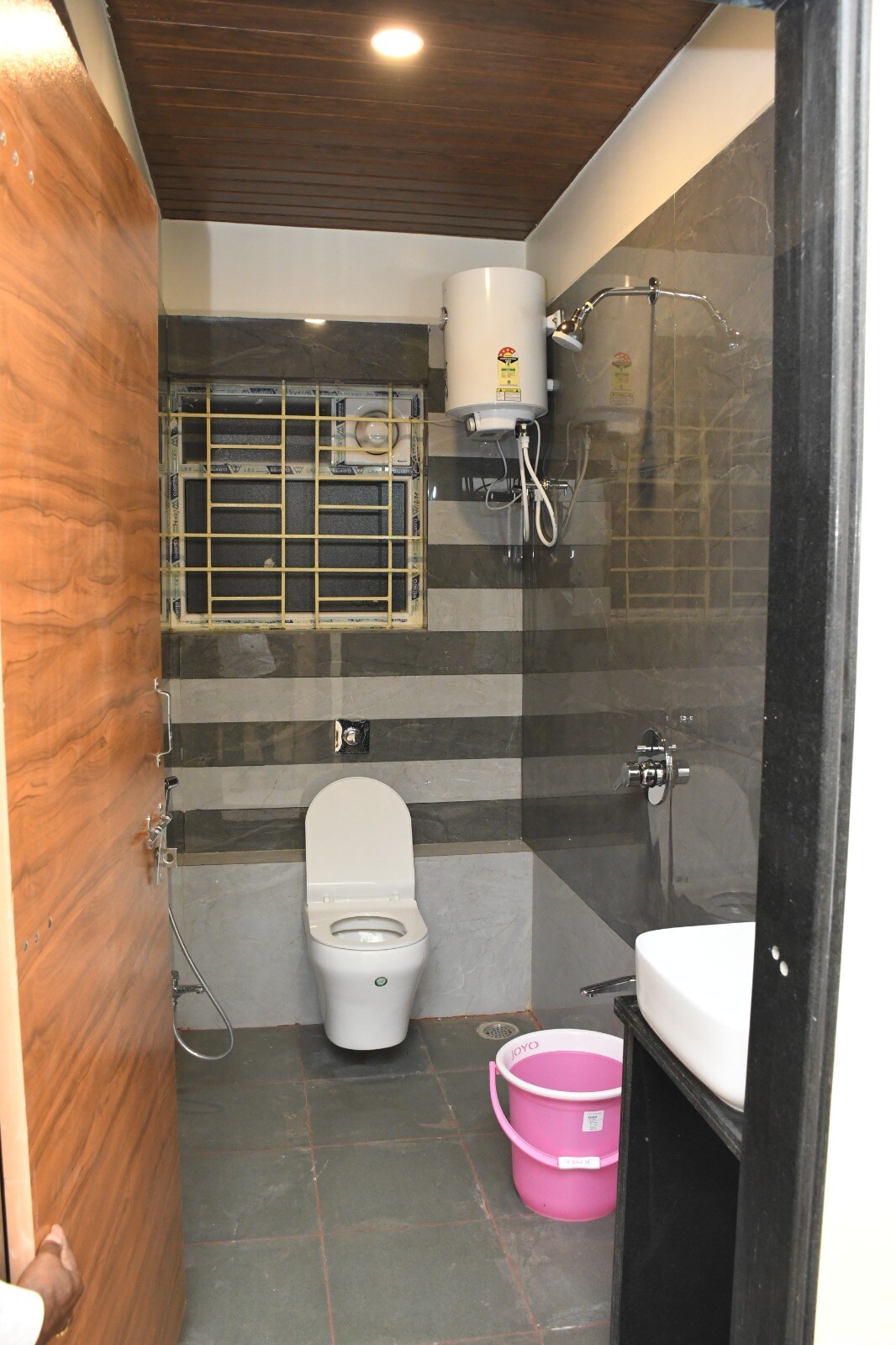 M R RESIDENCY LODGING & BOARDING, LOKAPUR - Tap to explore photos