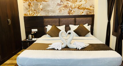 HOTEL RC REGENCY Room Type - Deluxe Room