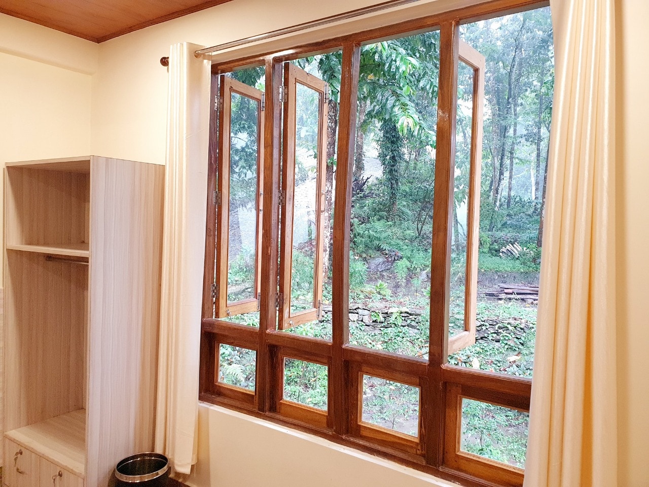 Wanderhill Homestay - Tap to explore photos