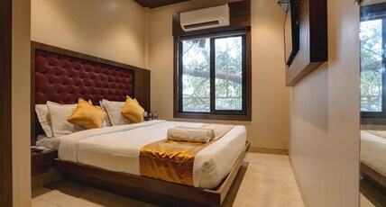 Hotel Sea Breeze Room Type - Deluxe Room