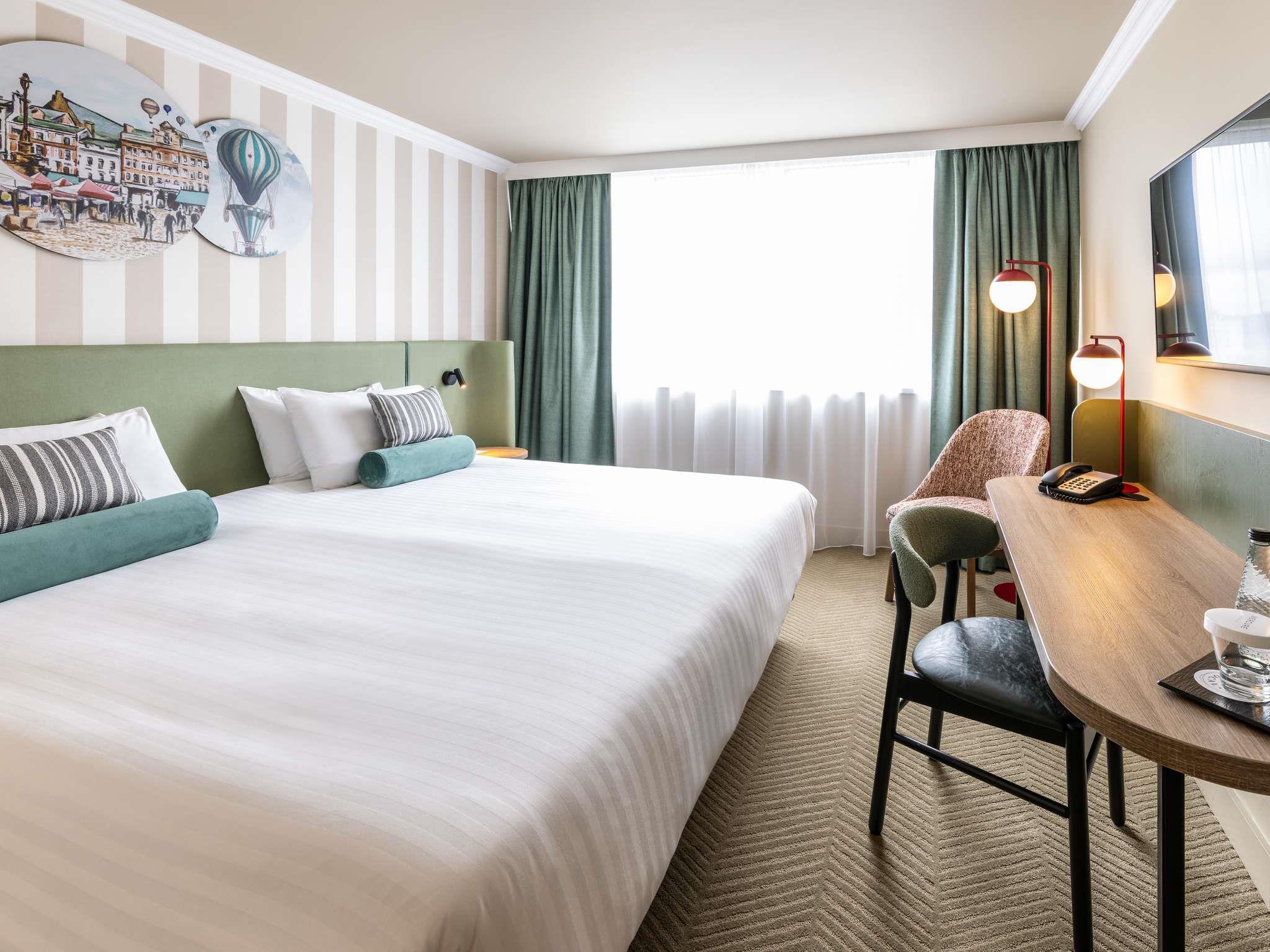 Mercure Northampton - Tap to explore photos