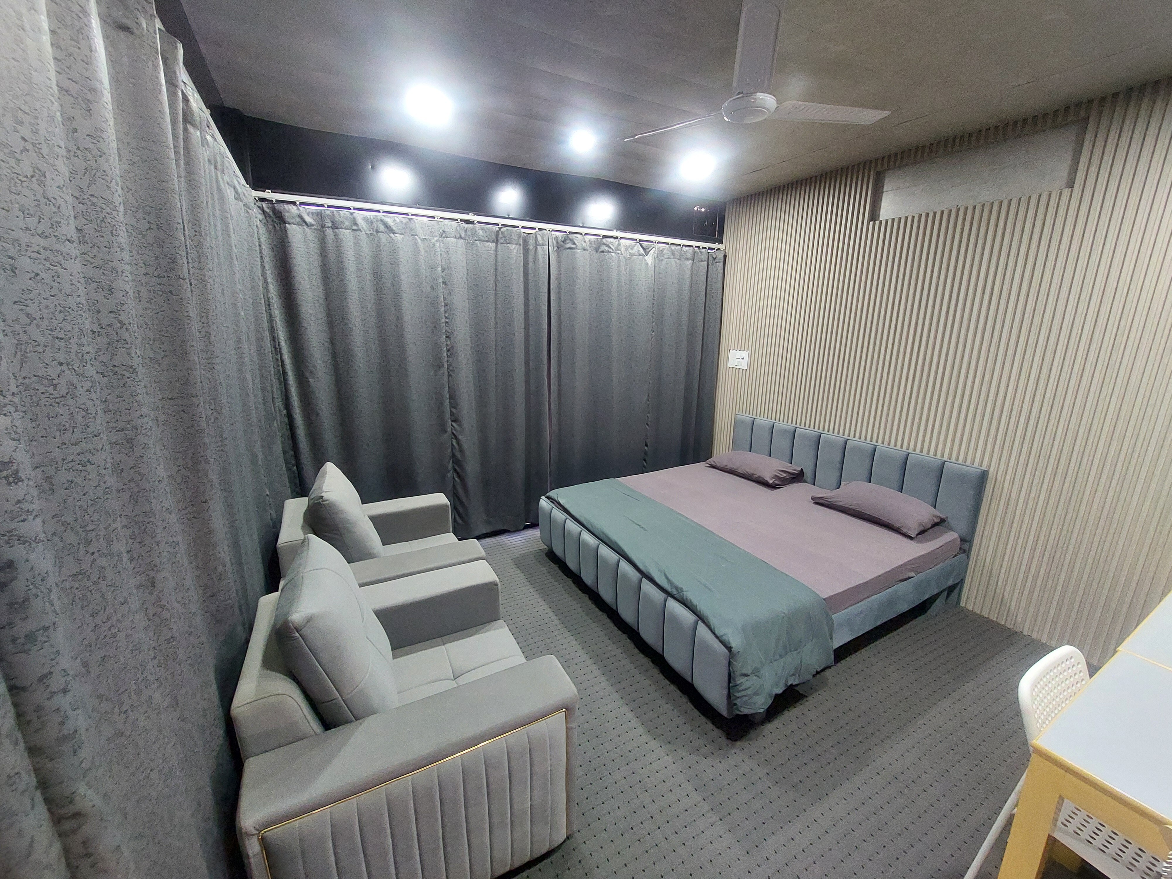 Jammu Homestay Glass Room - Tap to explore photos