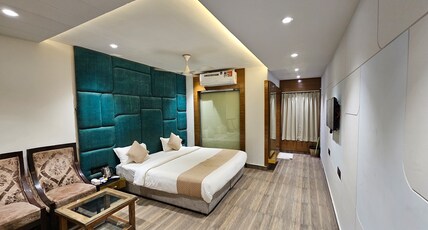 Hotel MK Vivanta Room Type - Premium Room