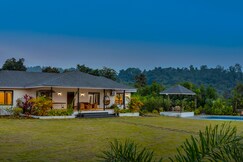 SaffronStays Green Lawns