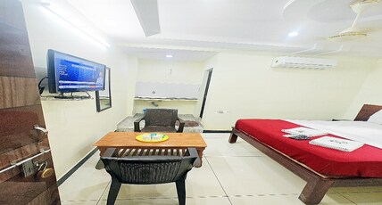 SriLakshmi Chennakesava Grand Room Type - Standard AC Room with WiFi