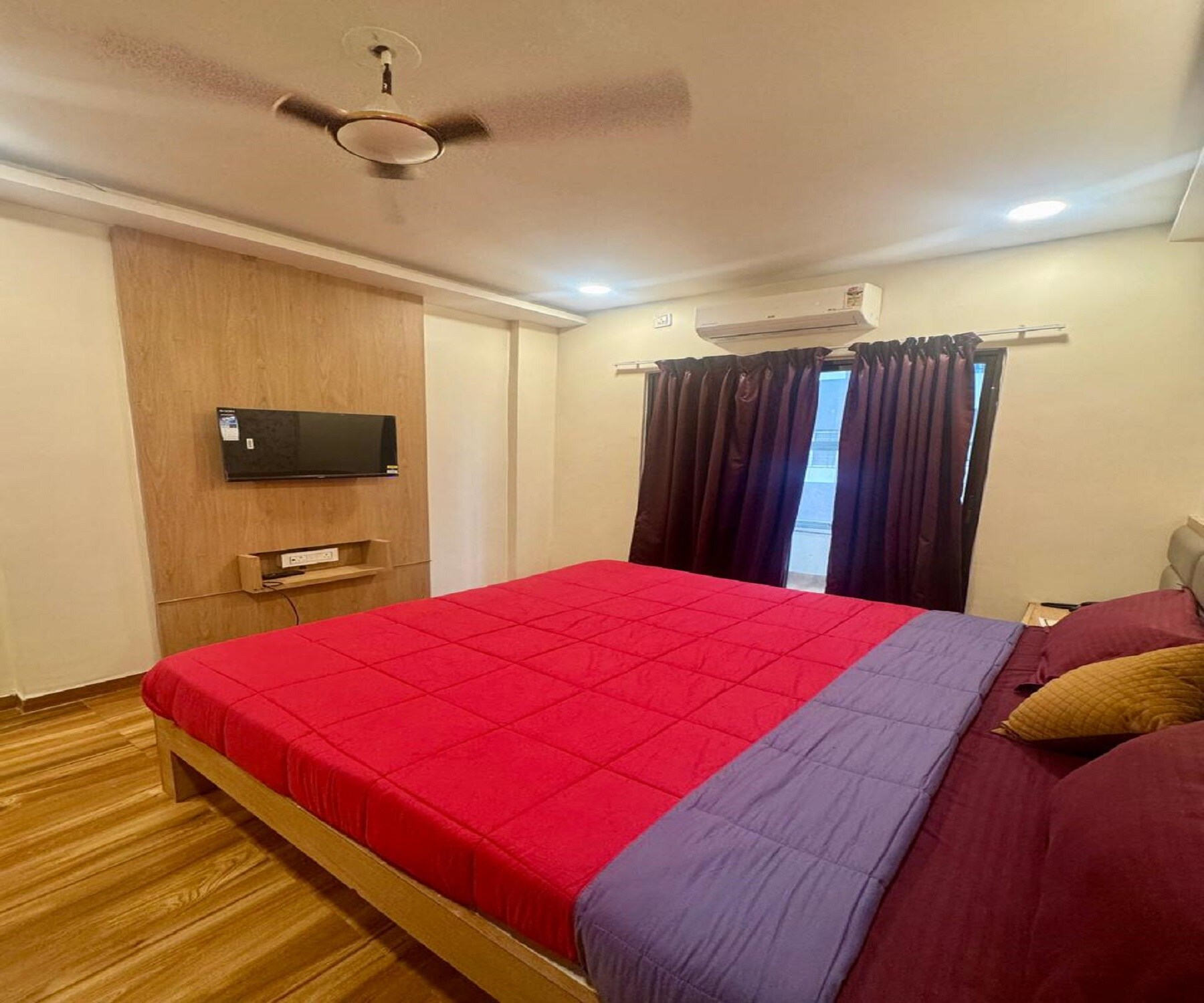 Hotel Raj Regency Kunjirwadi - Tap to explore photos