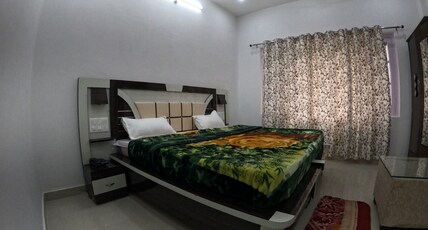 Hotel Sher E Punjab Room Type - ROOM SILVER ( Non-view )