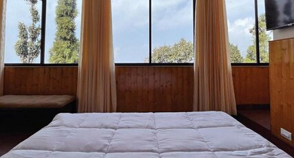 Russell Homestay || Free parking  Room Type - 103- Room with Kanchenjunga View with Balcony