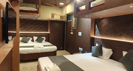 Grand Inn Room Type - Quadruple Room Grand Inn Room Type - Quadruple Room