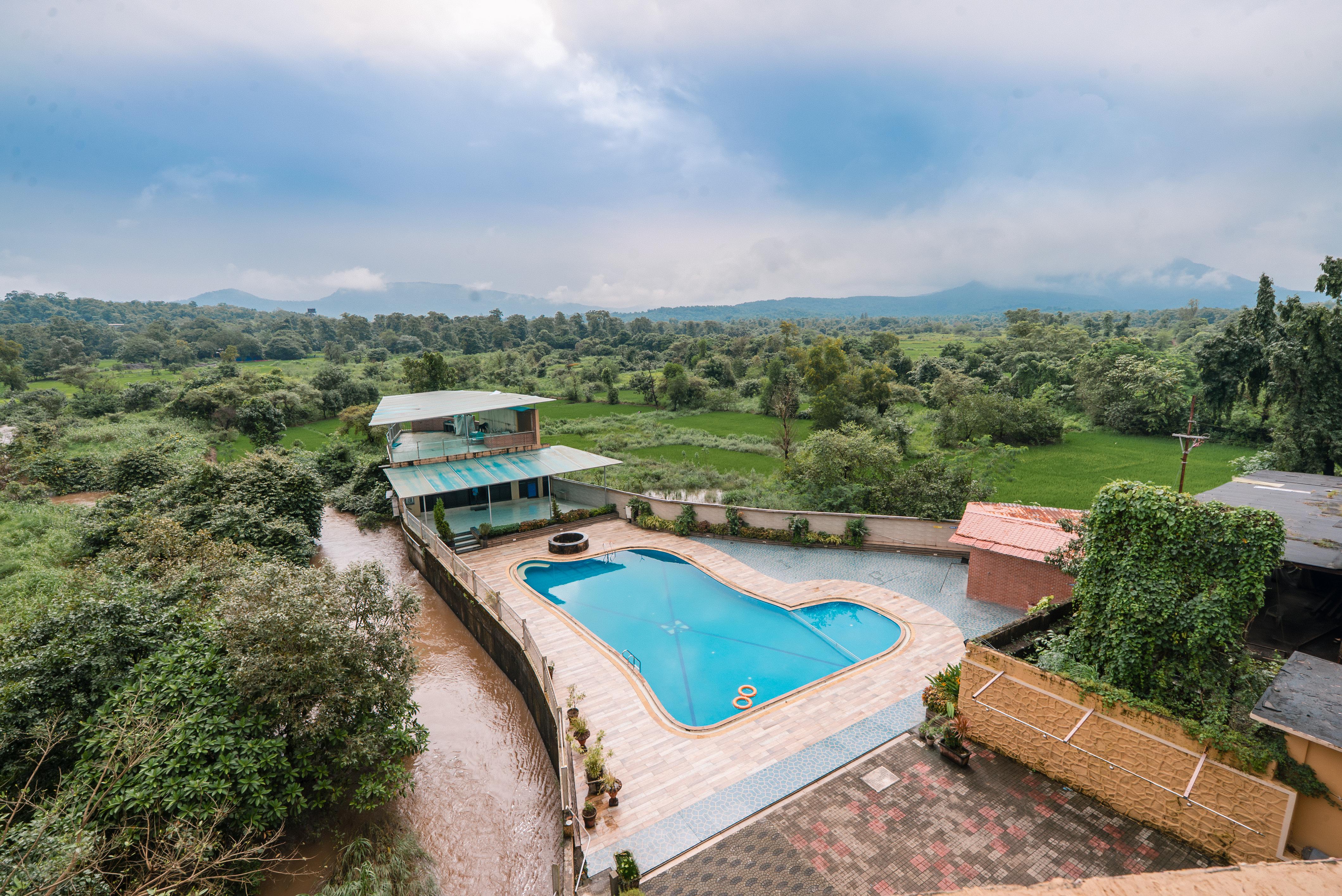 The Byke Select - Majestic Meadows | (Pan India Pure Veg Hotel Chain) - Tap to explore photos