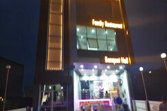 Hotel O Saksham Palace