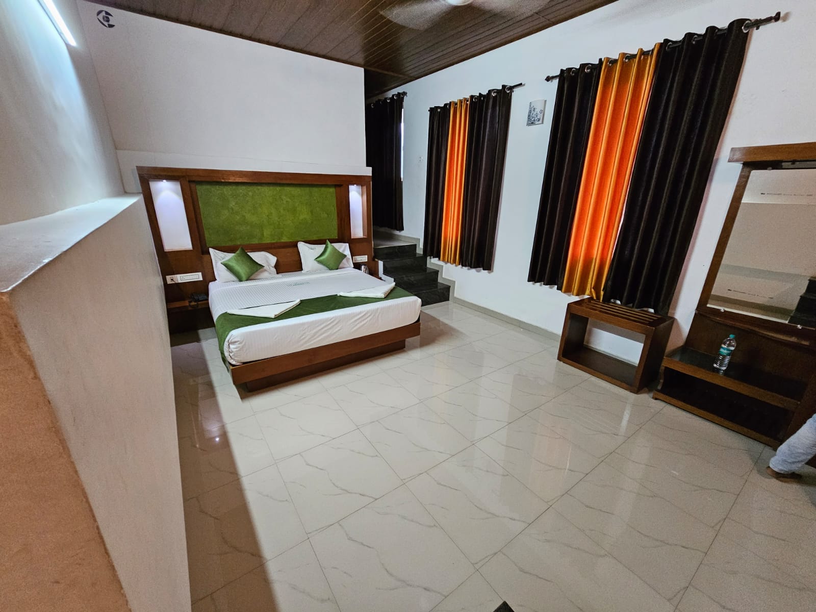 Al-Rahman Resort - Tap to explore photos