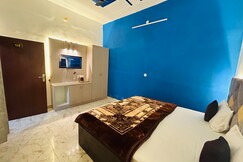 Divya darshan guest house