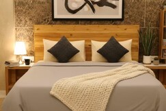 Studio Apartment in City Centre near Airport