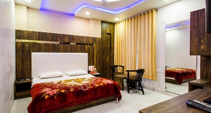 Hotel Kanhaiya Palace (1 Min walk to Temple) Room Type - Super Deluxe Room