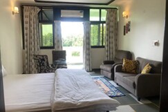 Hauz Khas Retreat