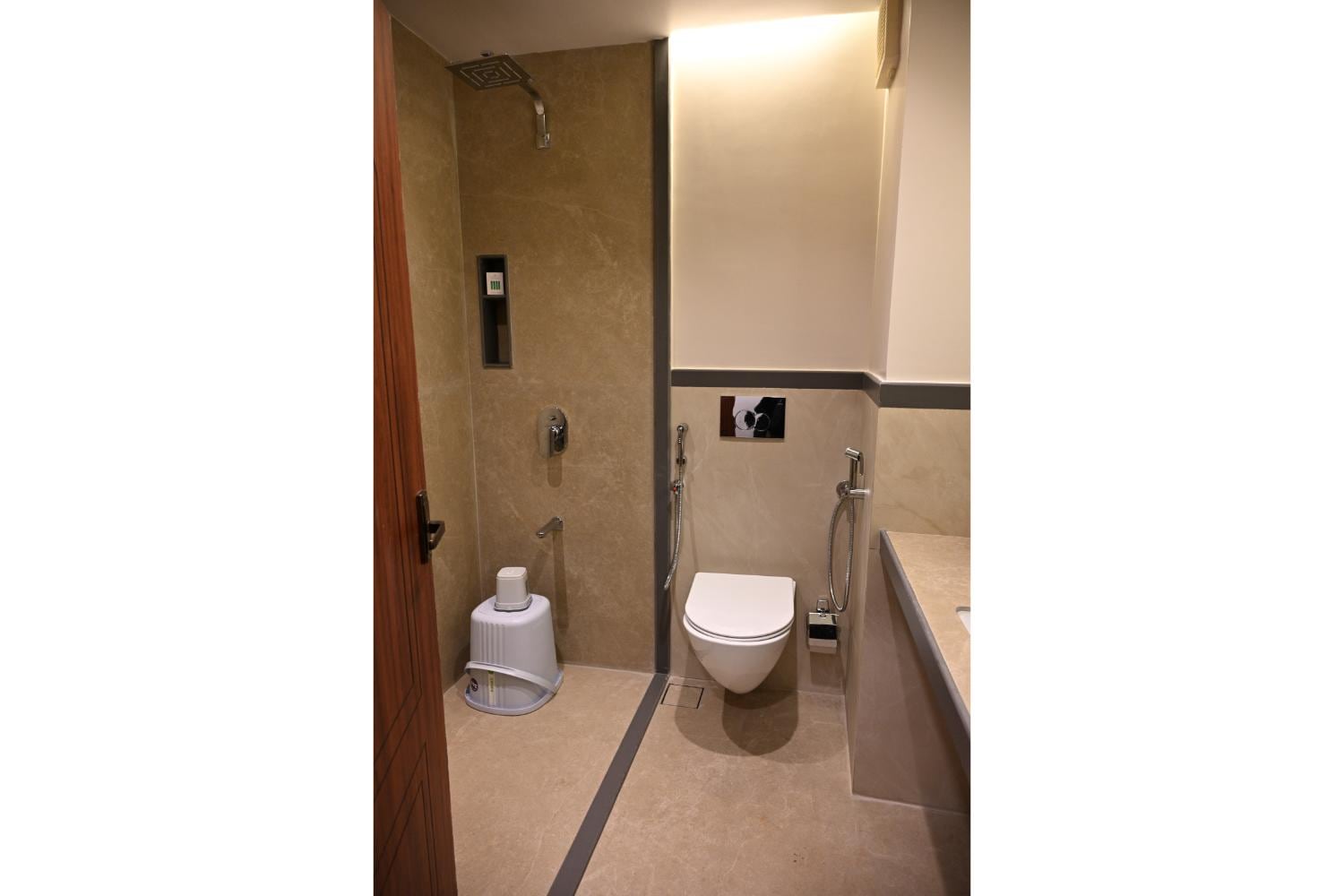 Nahar's Residency Hotel - Tap to explore photos