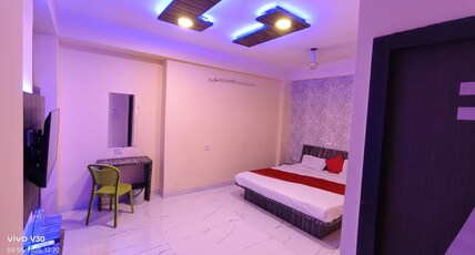 Hotel Moon light Room Type - Family Room