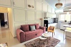 Rooms of La Belle Vie The Good Life
