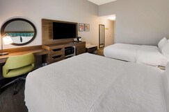 Hampton Inn & Suites Fredericksburg-at Celebrate Virginia